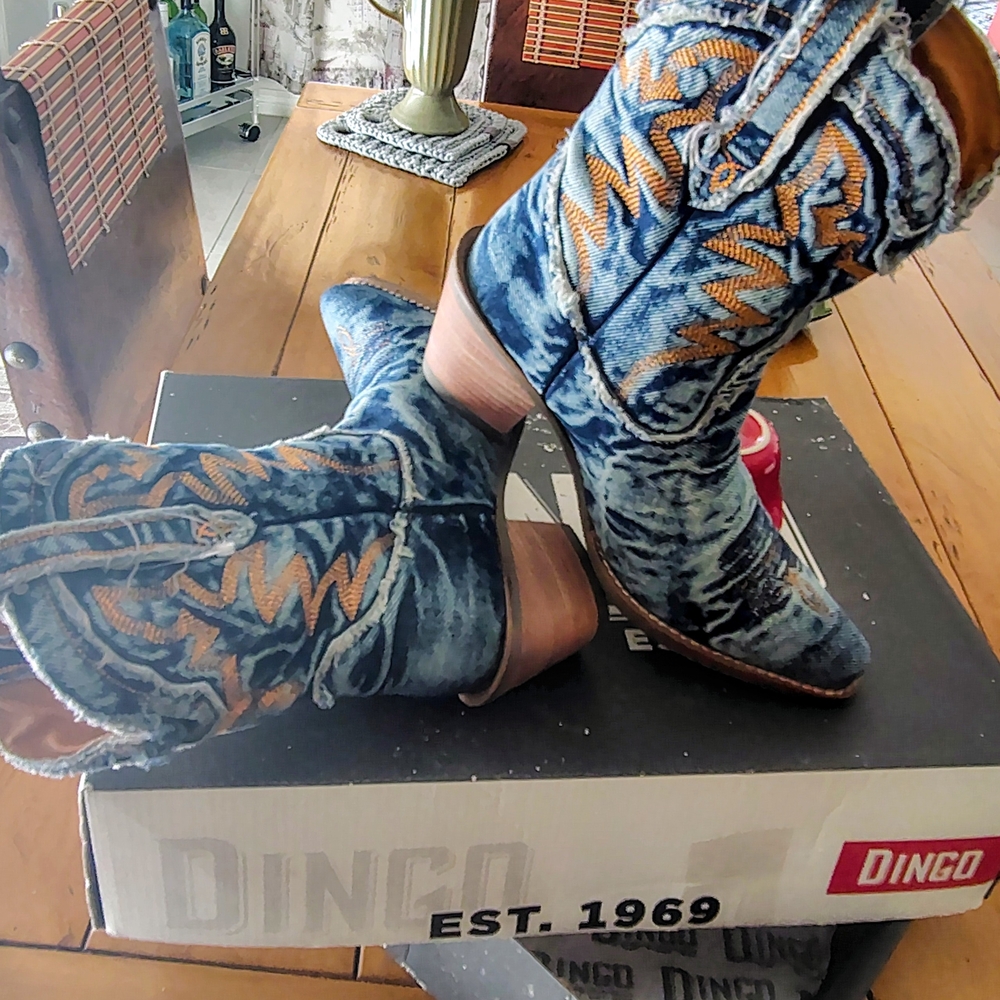 Dingo Blue and Tan Textile Boots - Picture 2 of 7